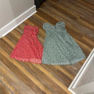 Floral Print Dresses in Red and Green